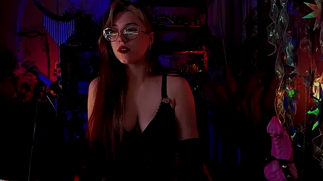 Scarlett Wanner online show from December 14, 6:41 pm