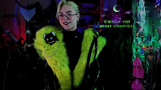 Scarlett Wanner online show from December 20, 8:12 pm