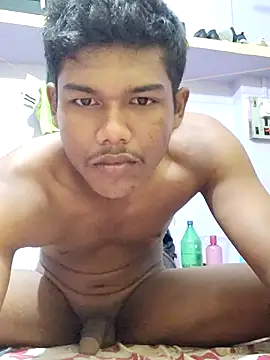 Snapshot of laxman223506 chatting on August 3, 4:33 am laxman223506 online show from August 3, 4:33 am