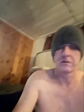 Snapshot of Wanking_Wiggiler chatting on February 4, 8:13 am Wanking Wiggiler online show from February 4, 8:13 am