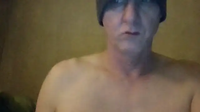 Snapshot of Wanking_Wiggiler chatting on February 27, 10:04 am Wanking Wiggiler online show from February 27, 10:04 am