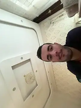 boyygirlls online show from October 7, 10:34 am