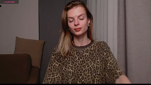 ly lydia online show from February 1, 4:35 am