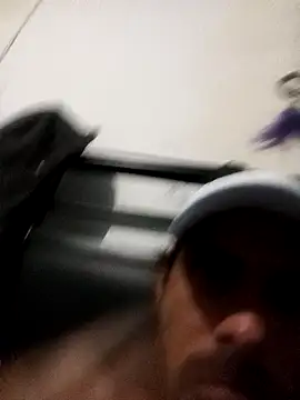 Tututu17xh online show from January 11, 6:51 am