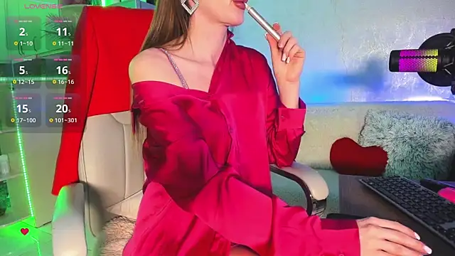 Snapshot of AstArta_R_A chatting on March 3, 1:21 am AstArta R A online show from March 3, 1:21 am