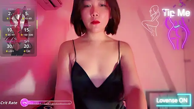 Snapshot of TR4NSCUTI3 chatting on May 19, 6:58 pm TR4NSCUTI3 online show from May 19, 6:58 pm