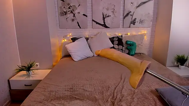 Betty June online show from February 17, 12:10 am