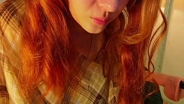 Betty June online show from July 5, 8:49 pm