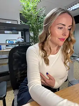 EmaSalis online show from January 13, 10:14 am