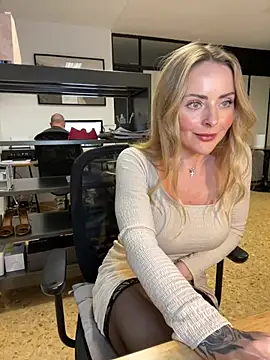 EmaSalis online show from March 21, 12:39 pm