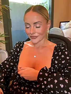 EmaSalis online show from September 25, 9:24 am