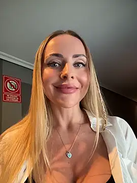 EmaSalis online show from May 28, 3:53 pm