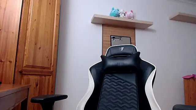 Lisakisss online show from September 22, 6:37 am