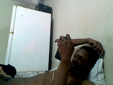Snapshot of dickmostwantedd chatting on June 20, 5:21 am dickmostwantedd online show from June 20, 5:21 am
