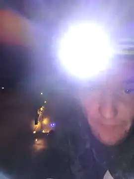 Honzziik0011 online show from February 28, 1:28 am