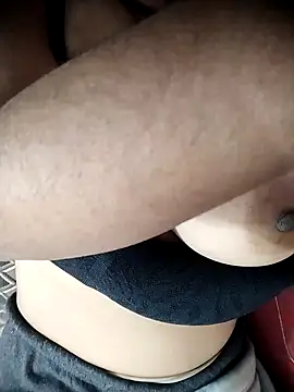 BigBustyRuhi online show from February 7, 10:50 am