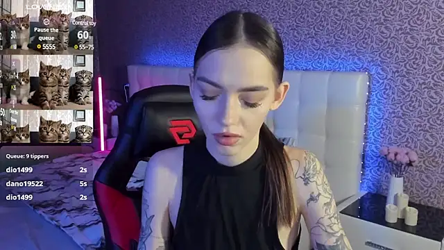 SophieCatty online show from February 4, 9:38 am