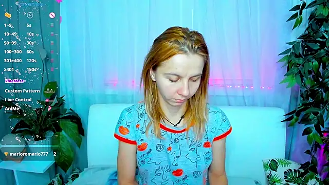 Snapshot of Bell_a_mi_ chatting on January 24, 1:45 am Bell a mi online show from January 24, 1:45 am