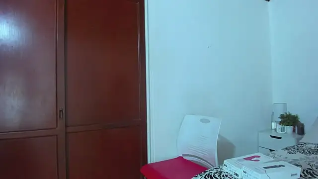 ZulyMichels online show from January 24, 12:41 pm