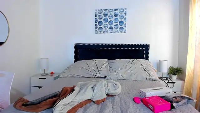 ZulyMichels online show from October 22, 12:38 pm