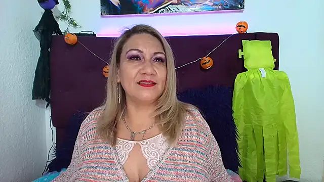 yayita mature online show from October 21, 3:13 pm