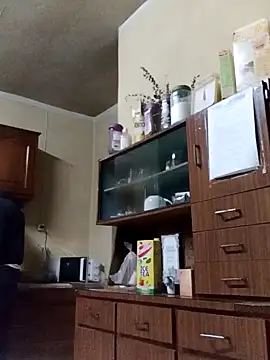 White rabbit  online show from December 10, 11:19 pm