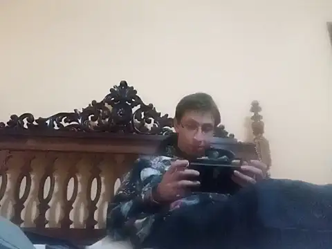 White rabbit  online show from December 19, 5:29 pm