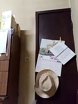 White rabbit  online show from January 3, 9:47 pm