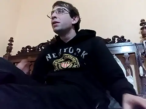 White rabbit  online show from January 8, 4:00 pm