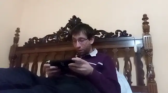 White rabbit  online show from January 17, 9:17 pm