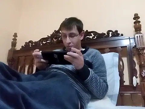 White rabbit  online show from January 21, 9:15 pm