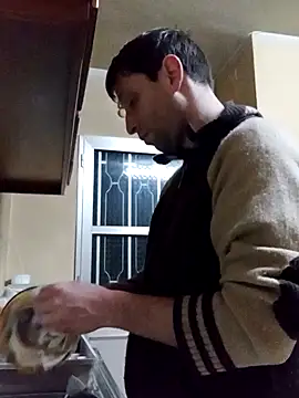 White rabbit  online show from February 3, 9:29 pm