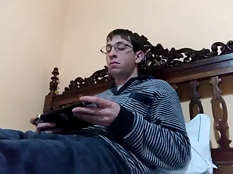 White rabbit  online show from February 4, 9:31 pm