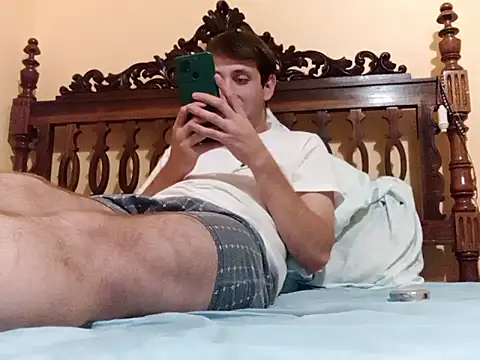 White rabbit  online show from September 21, 9:16 pm