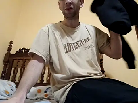 White rabbit  online show from December 17, 9:21 pm