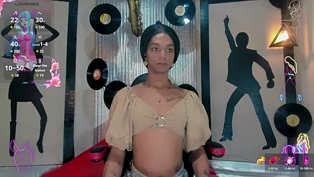 nickyminach  online show from September 22, 7:49 pm