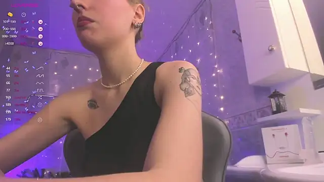 Fire moth online show from February 2, 7:52 am