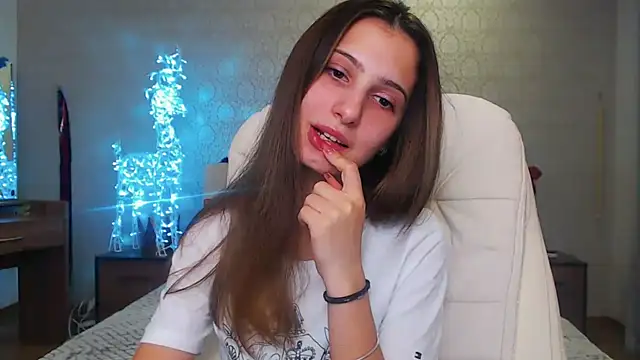 Supipie online show from June 25, 11:53 pm
