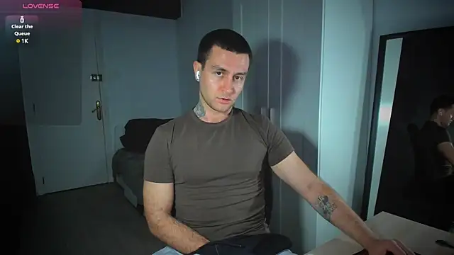 HonestAndrew online show from February 10, 4:04 pm