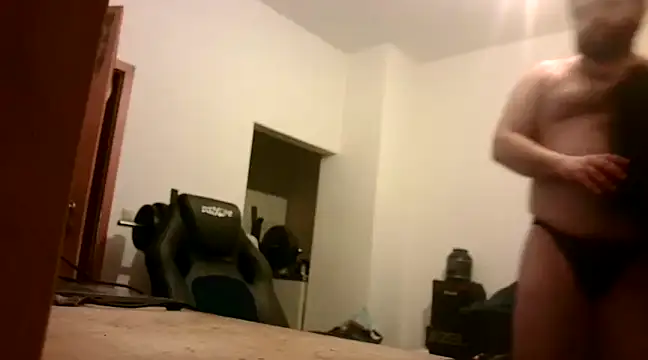 Superbearc89 online show from December 19, 11:46 pm