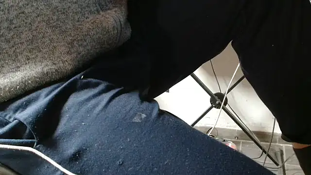 Snapshot of blow2gold chatting on October 26, 5:08 pm blow2gold online show from October 26, 5:08 pm