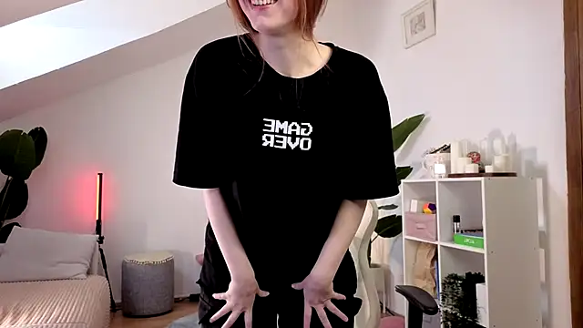 doll lesli online show from September 10, 6:13 am