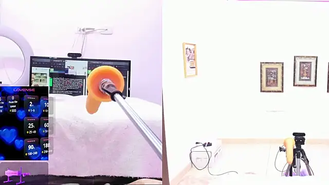 Paulina Davis  online show from February 19, 1:18 am