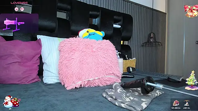 levana1 online show from December 18, 7:09 pm