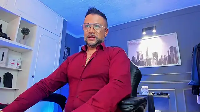 MrFrank tattoo online show from March 18, 4:37 pm