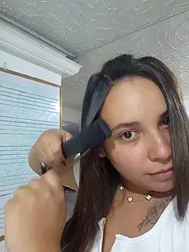 LizzRouse online show from November 5, 7:36 pm