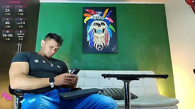 GendersonFit online show from March 3, 2:23 pm