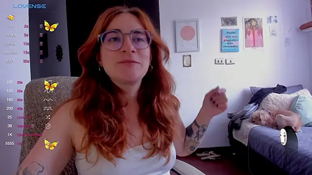 linda giggle online show from December 24, 2:33 pm