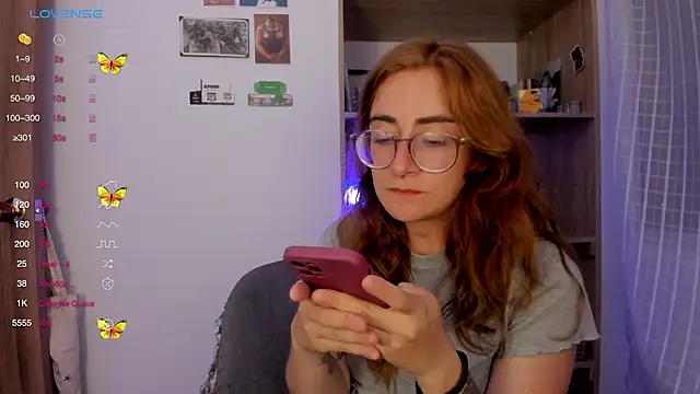 linda giggle online show from February 11, 2:46 am