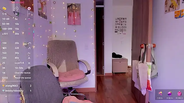 linda giggle online show from September 24, 2:09 pm